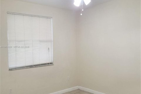 Copropriété à louer à Homestead, Floride: 2 chambres, 86.4 m2 № 2025769 - photo 15