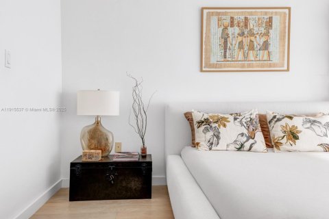 Снять в аренду кондоминиум в Майами-Бич, Флорида 2 спальни, 104.98м2, № 1970747 - фото 14