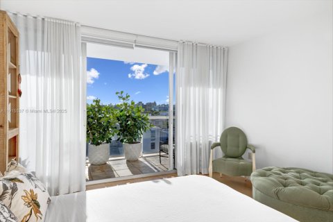 Снять в аренду кондоминиум в Майами-Бич, Флорида 2 спальни, 104.98м2, № 1970747 - фото 16