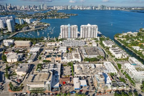 Снять в аренду кондоминиум в Майами-Бич, Флорида 2 спальни, 104.98м2, № 1970747 - фото 26