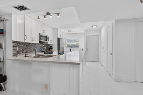 Condominio en venta en Boca Raton, Florida, 2 dormitorios, 120.77 m2 № 2421189 - foto 11