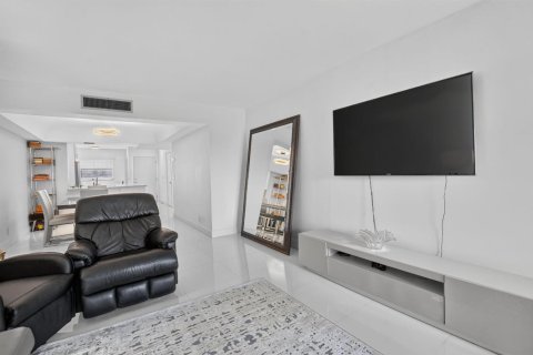 Condominio en venta en Boca Raton, Florida, 2 dormitorios, 120.77 m2 № 2421189 - foto 18