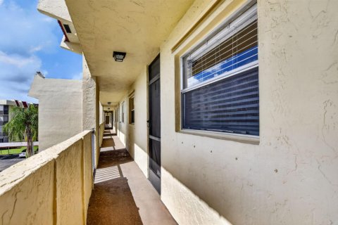 Condominio en venta en Boca Raton, Florida, 2 dormitorios, 120.77 m2 № 2421189 - foto 3