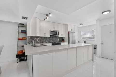 Condominio en venta en Boca Raton, Florida, 2 dormitorios, 120.77 m2 № 2421189 - foto 10