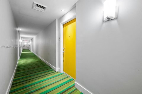 Condominio en venta en Miami, Florida, 2 dormitorios, 93.83 m2 № 2029821 - foto 22