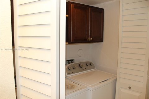 Copropriété à vendre à Coral Springs, Floride: 2 chambres, 91.6 m2 № 1976676 - photo 8