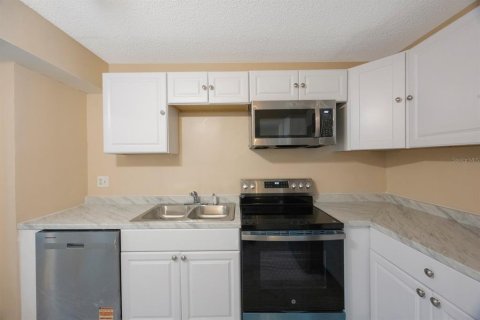 Condominio en venta en Clearwater, Florida, 2 dormitorios, 94.2 m2 № 1612749 - foto 12