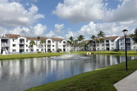 Studio in the Condo in Davie, Florida  № 2260195 - photo 2