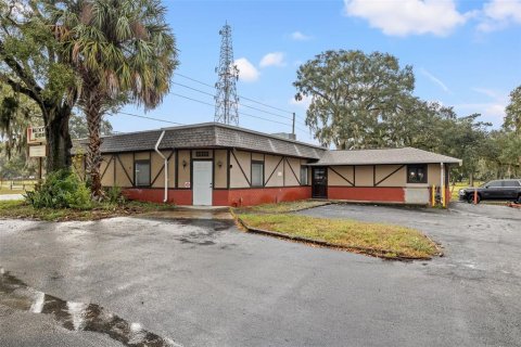 Propiedad comercial en Zephyrhills, Florida 169.45 m2 № 2310529