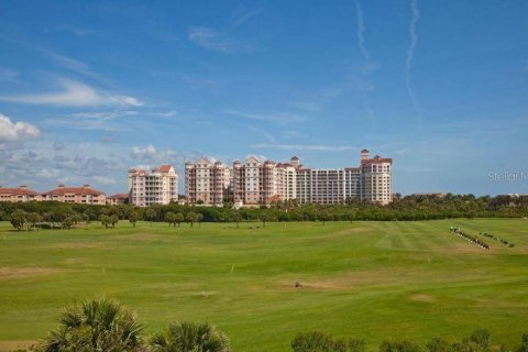 Condominio en venta en Palm Coast, Florida, 1 dormitorio, 62.99 m2 № 2204429 - foto 24