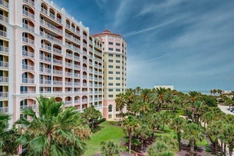 Condominio en venta en Palm Coast, Florida, 1 dormitorio, 62.99 m2 № 2204429 - foto 12