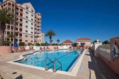 Condominio en venta en Palm Coast, Florida, 1 dormitorio, 62.99 m2 № 2204429 - foto 10