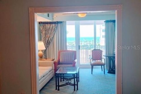 Condominio en venta en Palm Coast, Florida, 1 dormitorio, 62.99 m2 № 2204429 - foto 28