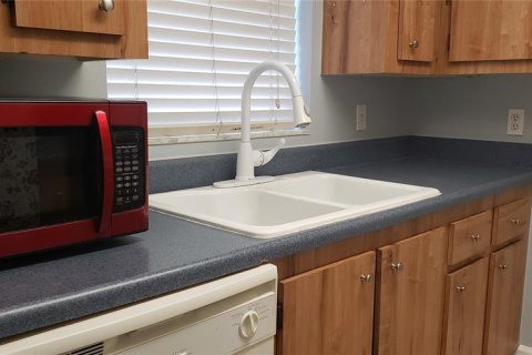 Condo in Bradenton, Florida, 1 bedroom  № 1810777 - photo 4