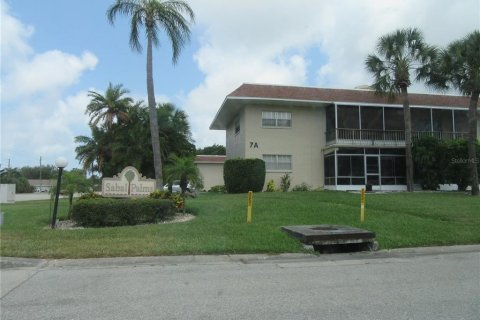 Condo in Bradenton, Florida, 1 bedroom  № 1810777 - photo 3