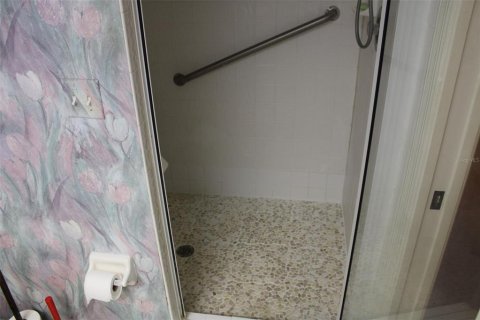 Adosado en venta en Seminole, Florida, 3 dormitorios, 162.49 m2 № 2092273 - foto 30