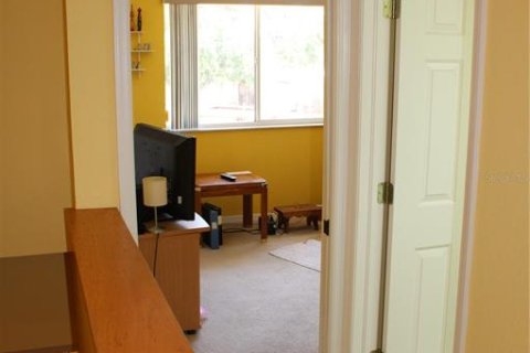Adosado en venta en Seminole, Florida, 3 dormitorios, 162.49 m2 № 2092273 - foto 5