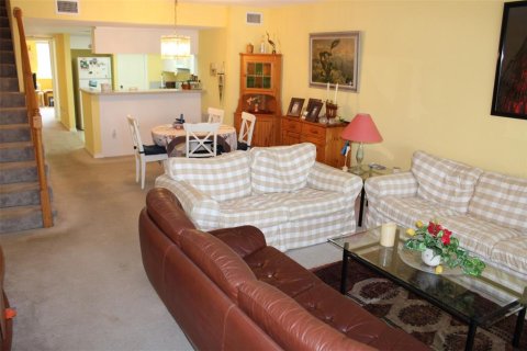 Adosado en venta en Seminole, Florida, 3 dormitorios, 162.49 m2 № 2092273 - foto 17