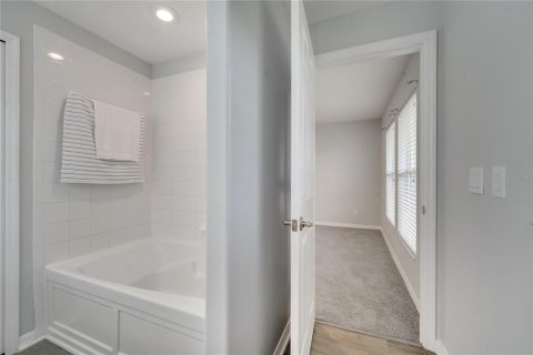Townhouse in Kissimmee, Florida 3 bedrooms, 128.39 sq.m. № 1518799 - photo 15