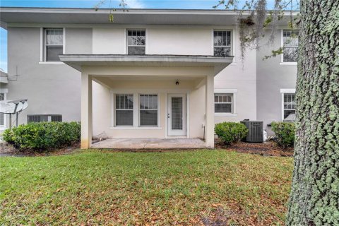 Townhouse in Kissimmee, Florida 3 bedrooms, 128.39 sq.m. № 1518799 - photo 24