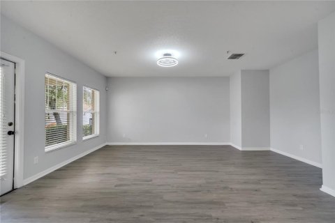 Townhouse in Kissimmee, Florida 3 bedrooms, 128.39 sq.m. № 1518799 - photo 7
