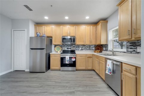 Townhouse in Kissimmee, Florida 3 bedrooms, 128.39 sq.m. № 1518799 - photo 10