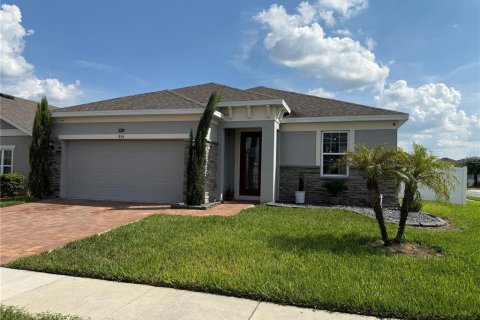 Villa ou maison à louer à Davenport, Floride: 3 chambres, 159.51 m2 № 1917379 - photo 1