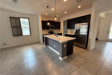 Villa ou maison à louer à Davenport, Floride: 3 chambres, 159.51 m2 № 1917379 - photo 4