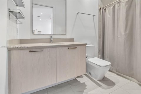 Copropriété à vendre à Fort Lauderdale, Floride: 3 chambres № 2059423 - photo 18