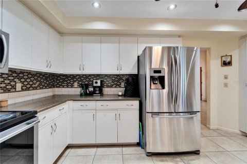 Casa en venta en Plant City, Florida, 4 dormitorios, 246.47 m2 № 2092539 - foto 15