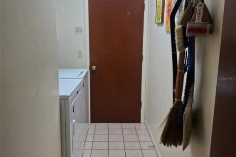 Casa en venta en Plant City, Florida, 4 dormitorios, 246.47 m2 № 2092539 - foto 30