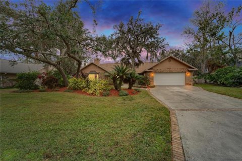 Casa en venta en Plant City, Florida, 4 dormitorios, 246.47 m2 № 2092539 - foto 1