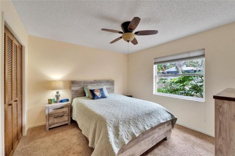 Casa en venta en Plant City, Florida, 4 dormitorios, 246.47 m2 № 2092539 - foto 27