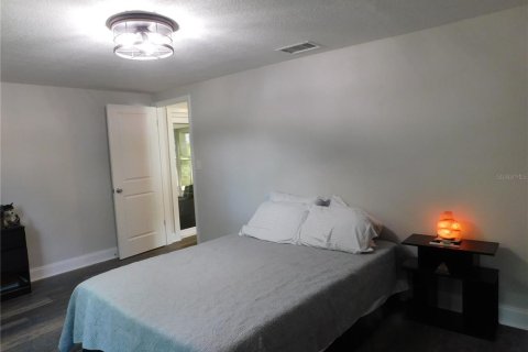 House in Hudson, Florida 2 bedrooms, 141.12 sq.m. № 2132430 - photo 16