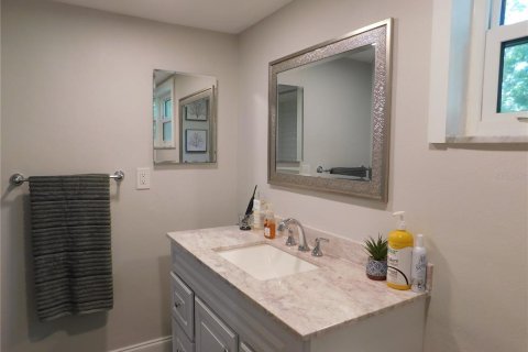 House in Hudson, Florida 2 bedrooms, 141.12 sq.m. № 2132430 - photo 24