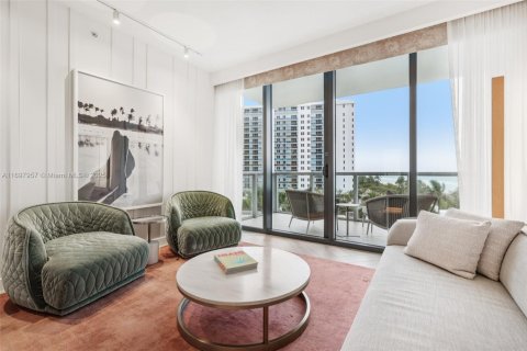 Condo in Miami Beach, Florida  № 1741632 - photo 14