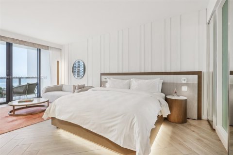 Condo in Miami Beach, Florida  № 1741632 - photo 20