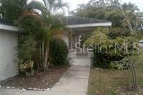 Villa ou maison à vendre à Saint Petersburg, Floride: 3 chambres, 159.98 m2 № 2116508 - photo 3