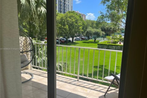 Copropriété à vendre à Miami, Floride: 2 chambres, 125.7 m2 № 1320585 - photo 2