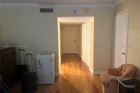 Copropriété à vendre à Miami, Floride: 2 chambres, 125.7 m2 № 1320585 - photo 19