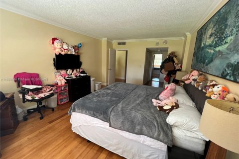 Copropriété à vendre à Miami, Floride: 2 chambres, 125.7 m2 № 1320585 - photo 10