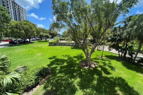 Copropriété à vendre à Miami, Floride: 2 chambres, 125.7 m2 № 1320585 - photo 3