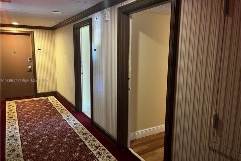 Copropriété à vendre à Miami, Floride: 2 chambres, 125.7 m2 № 1320585 - photo 21
