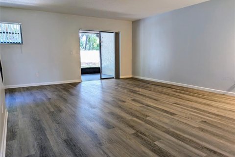 Condominio en venta en Inverness, Florida, 2 dormitorios, 147.9 m2 № 1734661 - foto 4