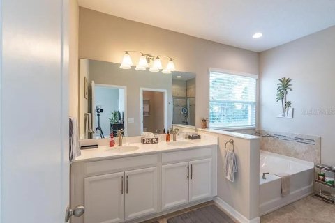 Adosado en venta en Clermont, Florida, 3 dormitorios, 180.6 m2 № 1908212 - foto 21
