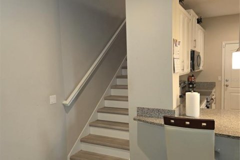 Adosado en venta en Clermont, Florida, 3 dormitorios, 180.6 m2 № 1908212 - foto 26