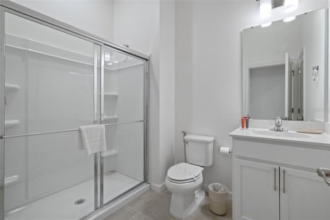 Townhouse in Orlando, Florida 5 bedrooms, 177.07 sq.m. № 2228476 - photo 22