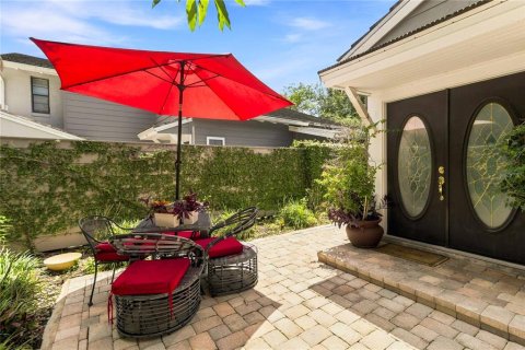 Copropriété à vendre à Orlando, Floride: 3 chambres, 181.16 m2 № 2342766 - photo 2