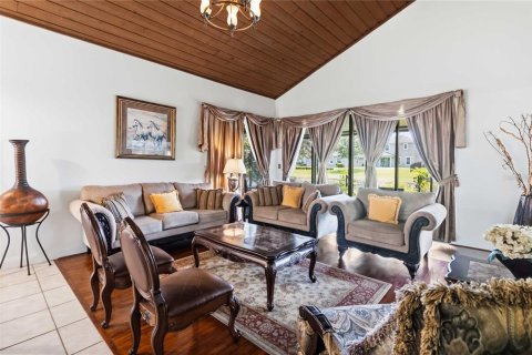Copropriété à vendre à Orlando, Floride: 3 chambres, 181.16 m2 № 2342766 - photo 8