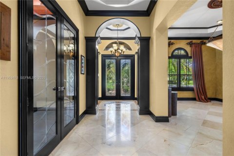 Villa ou maison à louer à Davie, Floride: 6 chambres, 410.07 m2 № 2007689 - photo 2